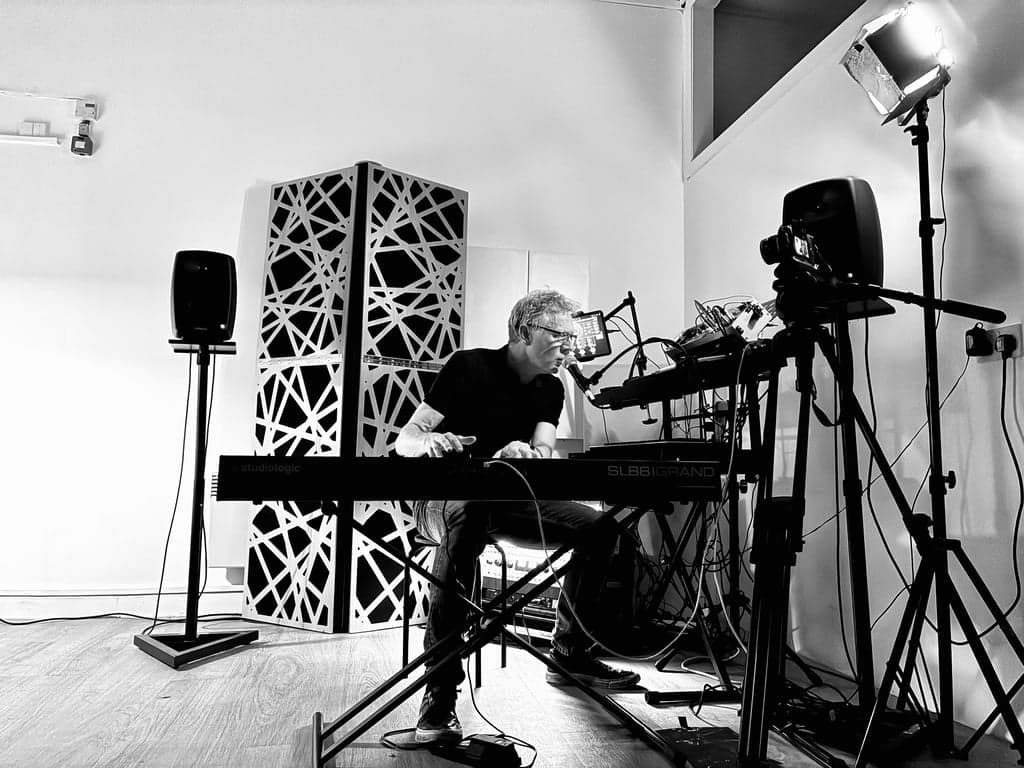 Giles Lamb performing live — Unstable Systems